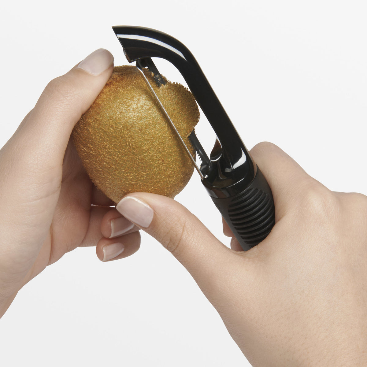 serrated-peeler-k7 1061242_5_oxogoodgrips_serratedpeeler.jpg