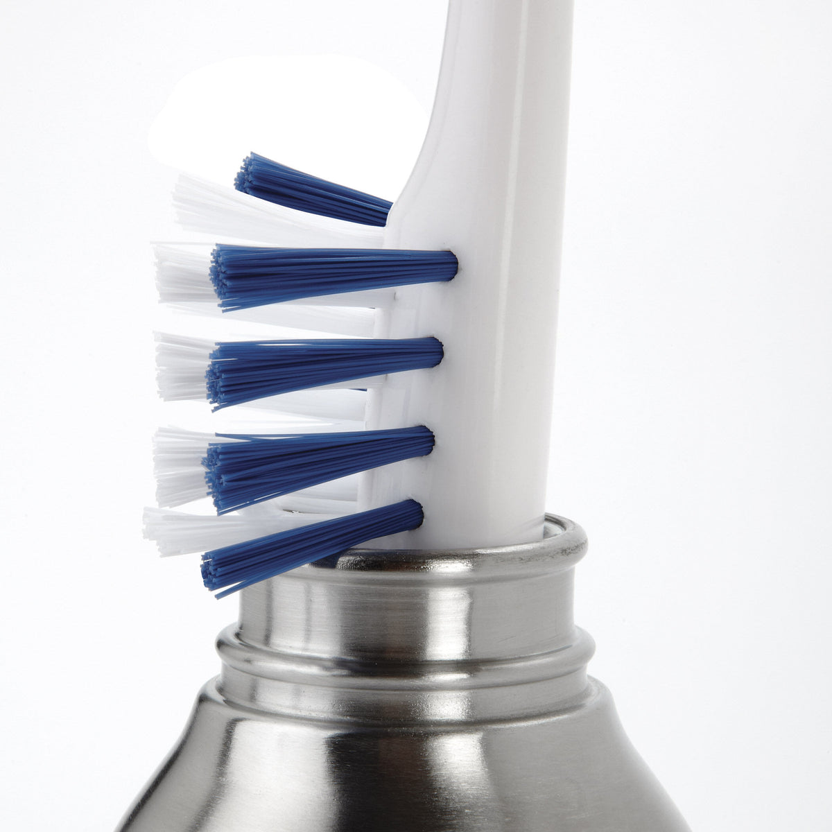 water-bottle-cleaning-set-l8 1329080_4_2_water_bottle_cleaning_set.jpg