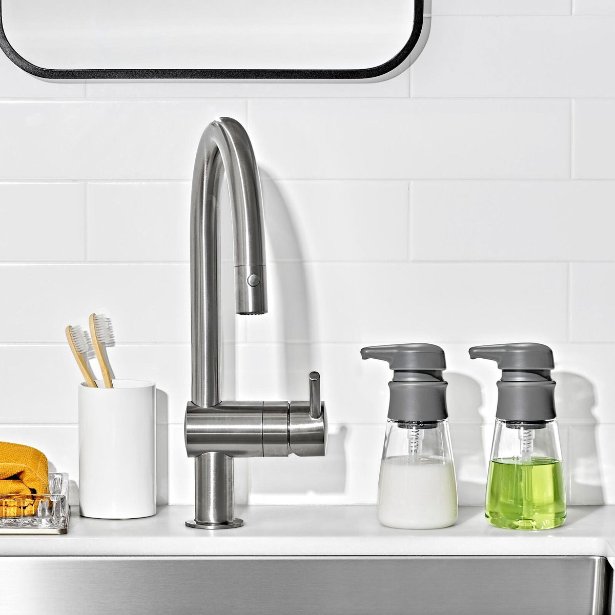 hand-soap-dispenser-10-oz-a0 13398100_11.jpg