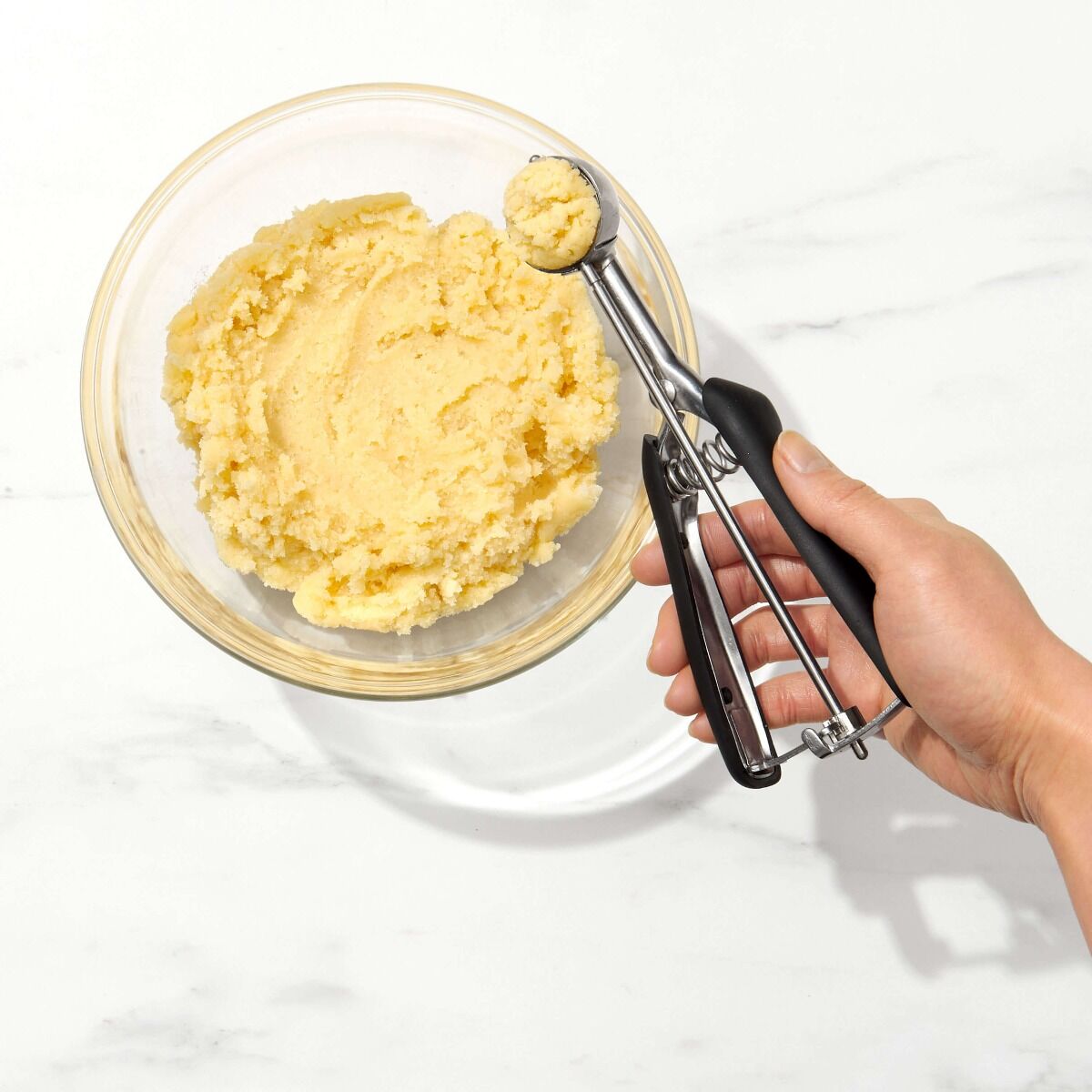 small-cookie-scoop-n4 gg_1044083_4_1_.jpg
