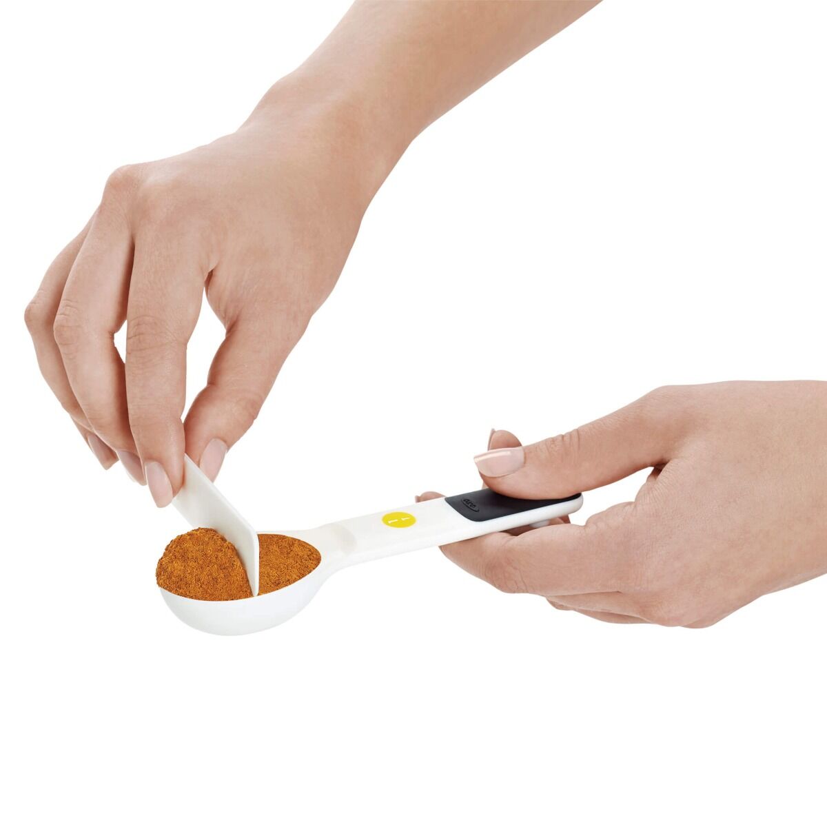 7-piece-plastic-measuring-spoons-white-x0 gg_11111002_3_1_.jpg