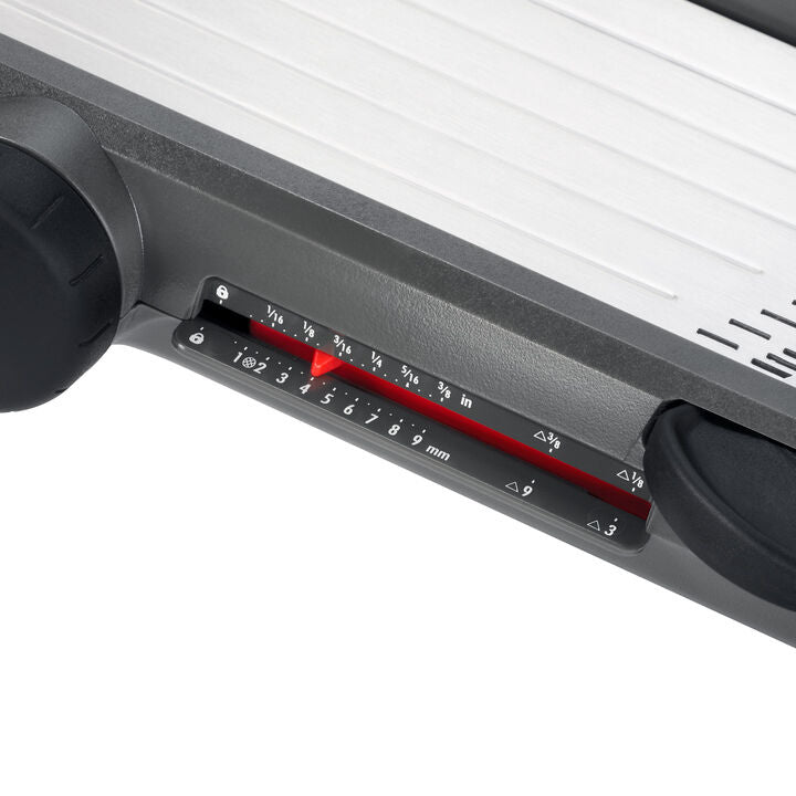 chef-s-mandoline-slicer-2-0-d4 gg_111194500_7_1_.jpg