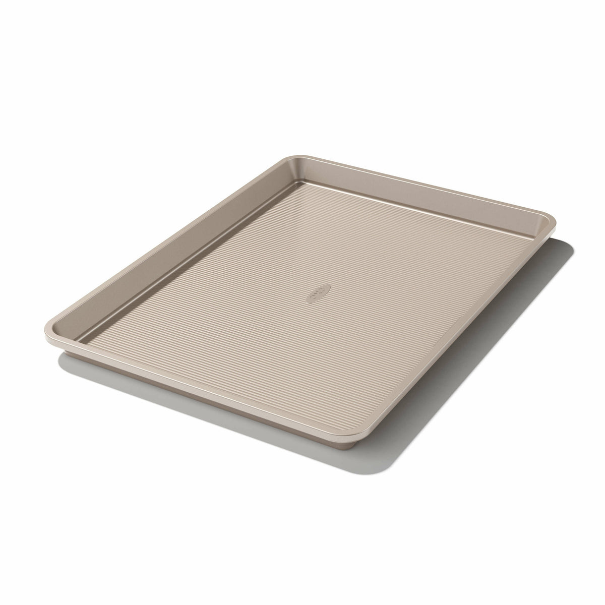 non-stick-pro-half-sheet-pan-o2 gg_11160800v1_201216_01_1_.jpg