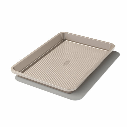non-stick-pro-quarter-sheet-jelly-roll-pan-9-x-13-i4 gg_11165000v1_201216_01_1_.jpg