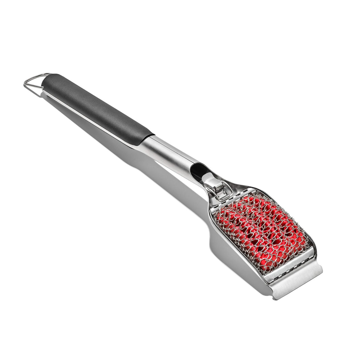 coiled-grill-brush-with-replaceable-head-n6 gg_11356300_coiledgrillbrush_07.jpg