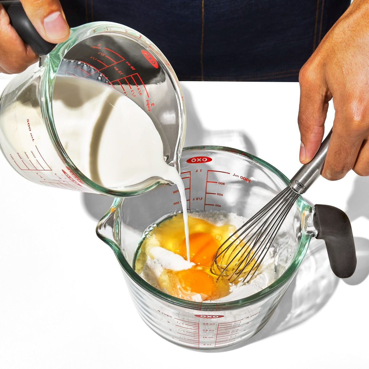 4-cup-glass-measuring-cup-a5 gg_11382000_4cupglassmeasuringcup_pdp_02.jpg