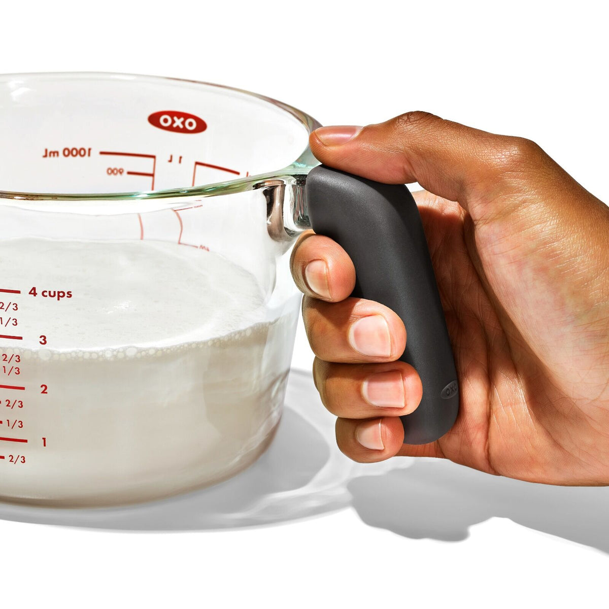 4-cup-glass-measuring-cup-a5 gg_11382000_4cupglassmeasuringcup_pdp_04.jpg