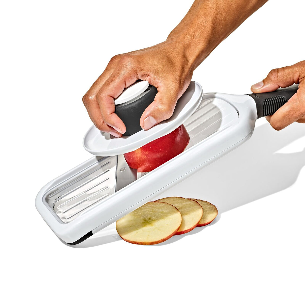 precision-handheld-mandoline-s2 gg_11391800_precisionhandheldmandoline_pdp_02.jpeg