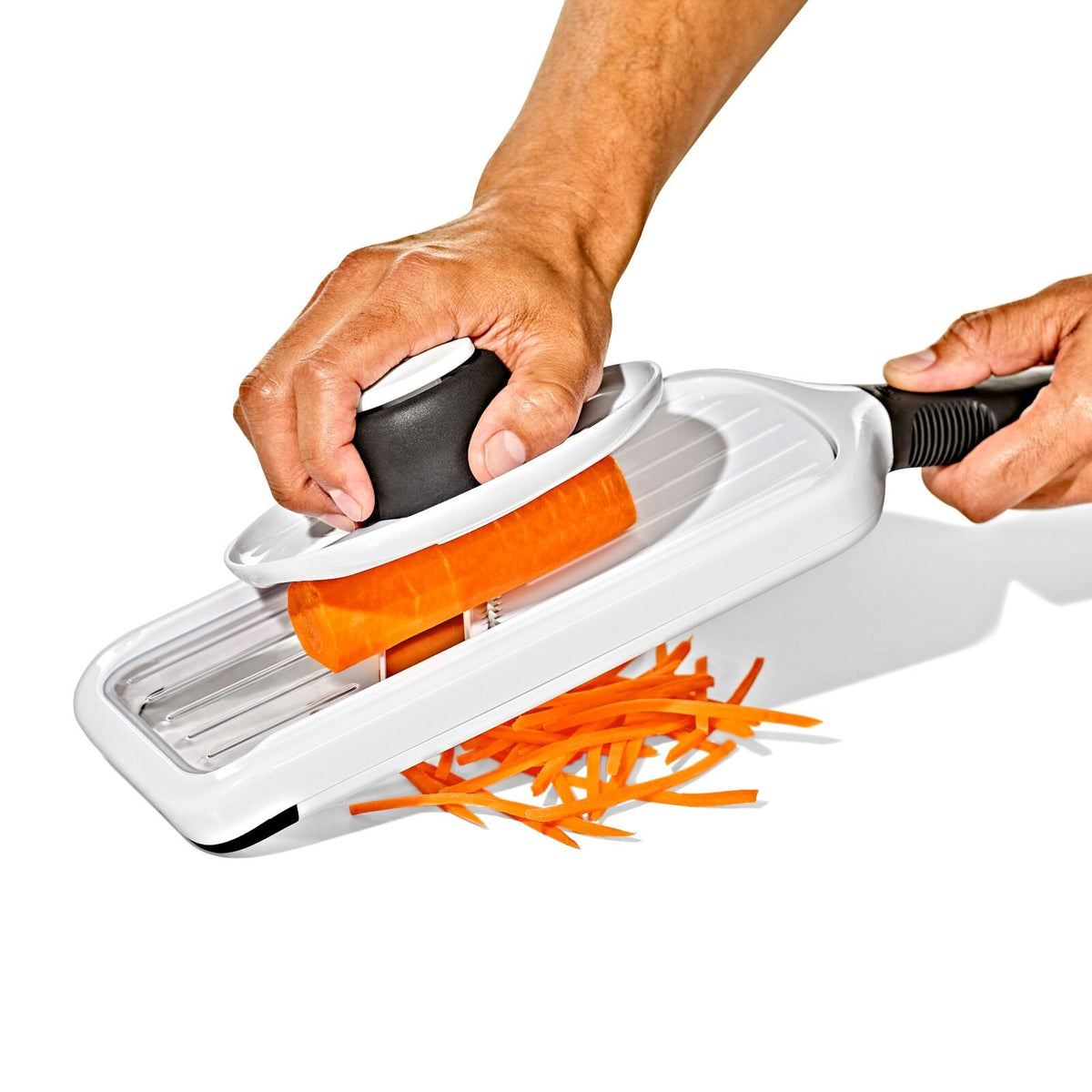 precision-handheld-mandoline-s2 gg_11391800_precisionhandheldmandoline_pdp_03.jpeg