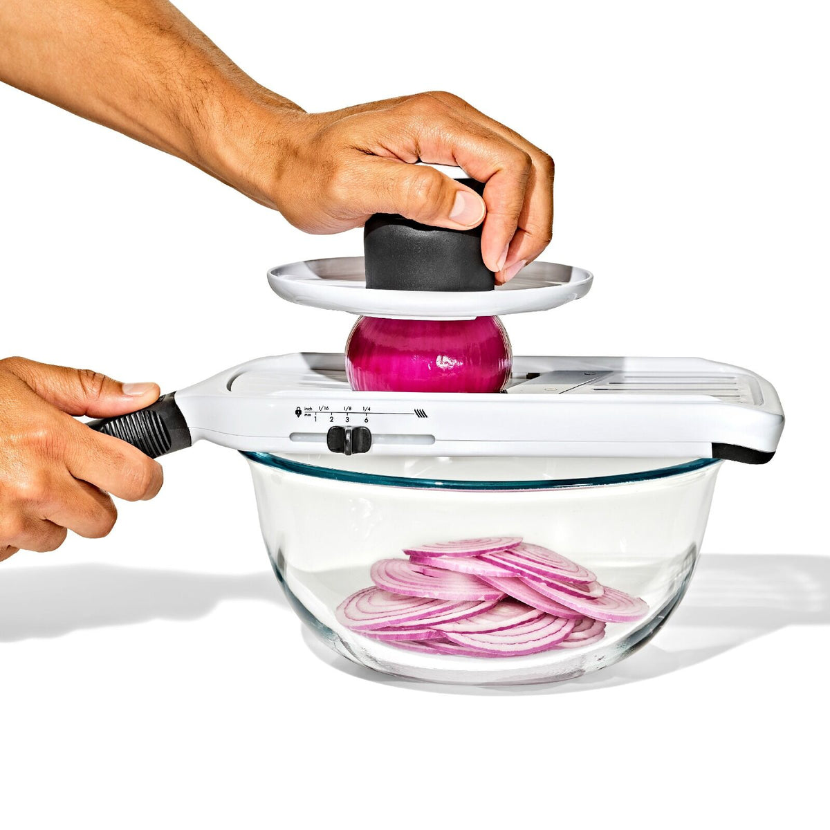 precision-handheld-mandoline-s2 gg_11391800_precisionhandheldmandoline_pdp_04.jpeg