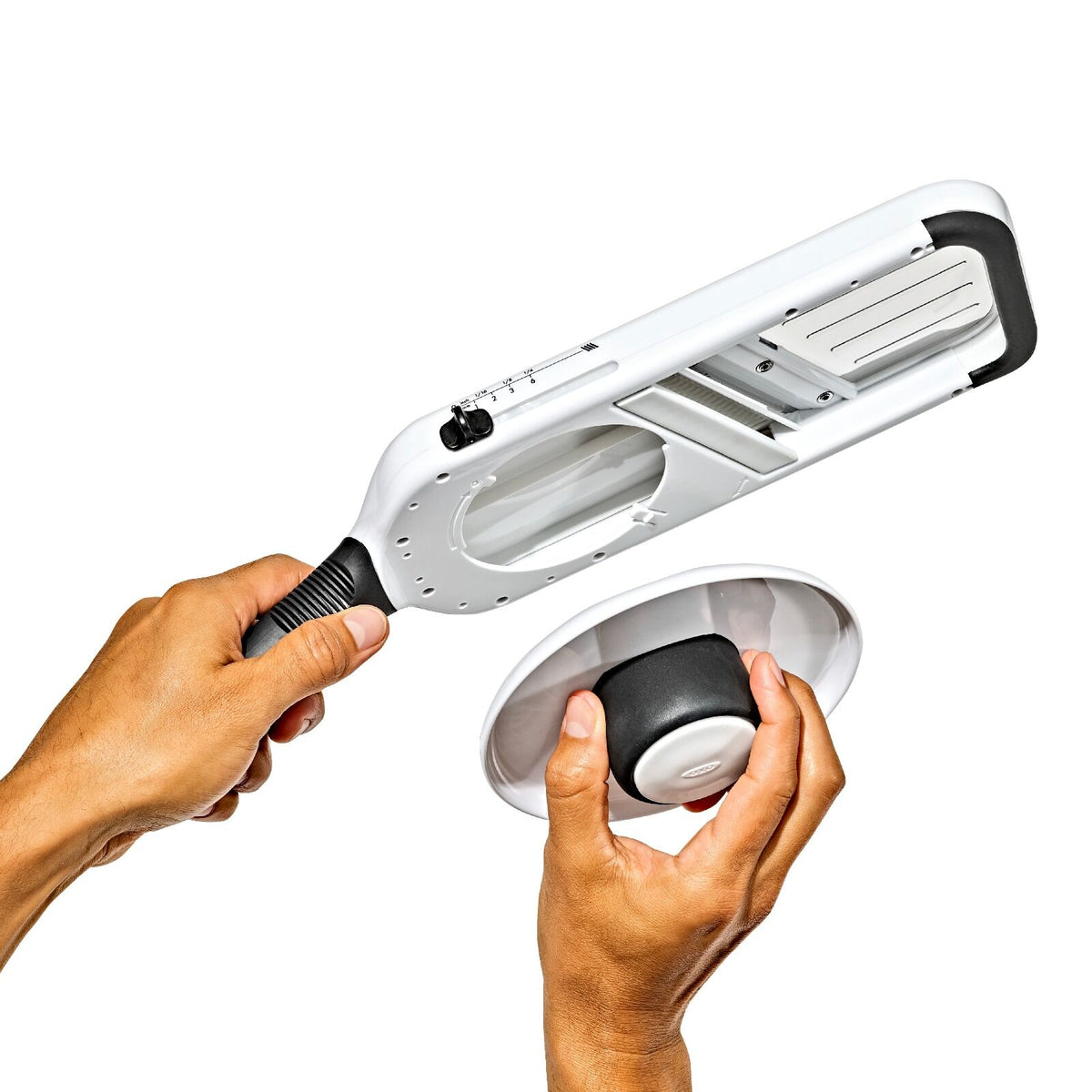 precision-handheld-mandoline-s2 gg_11391800_precisionhandheldmandoline_pdp_05.jpeg