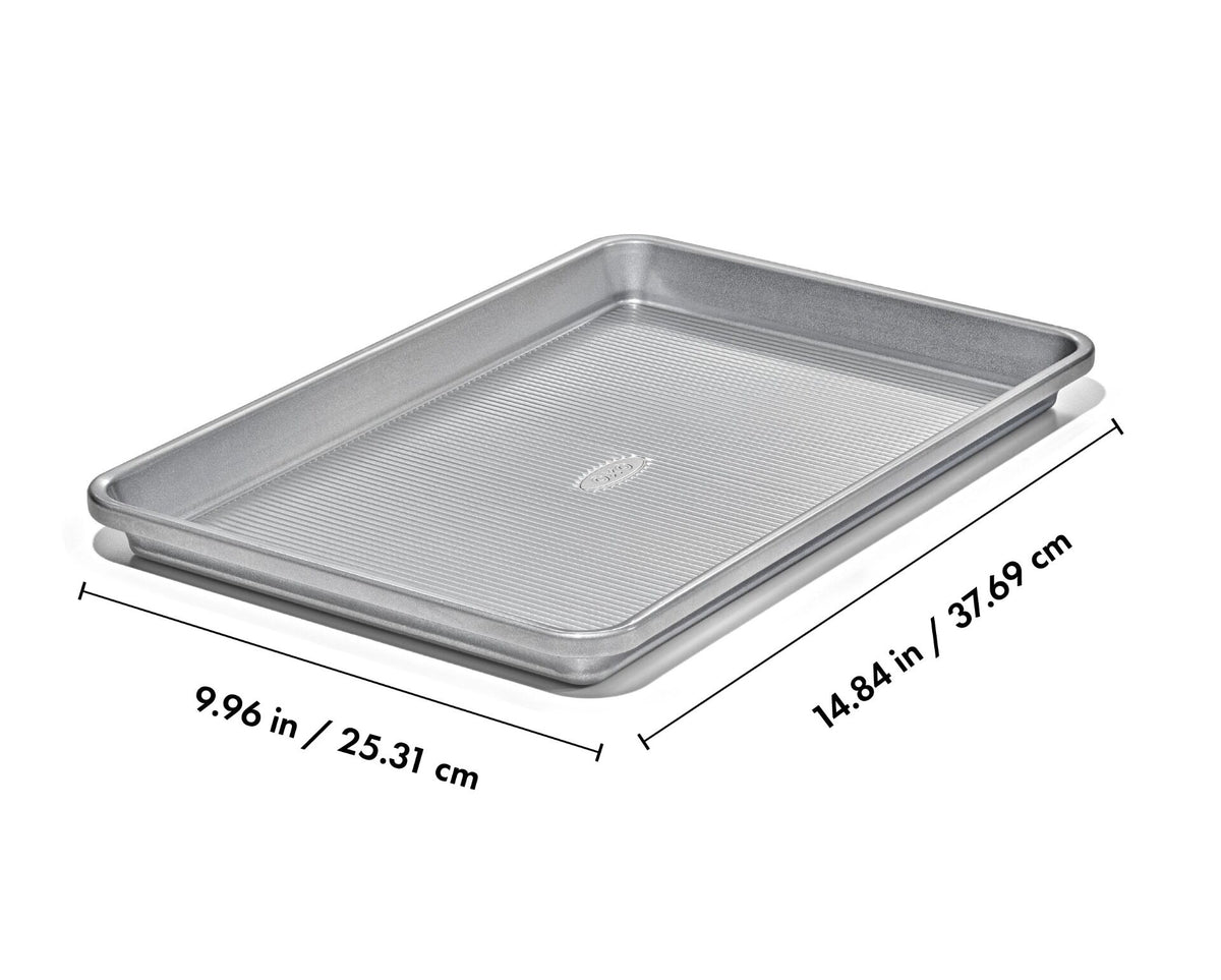 non-stick-pro-clear-coated-jelly-roll-pan-g0 gg_11435000_jelly-roll-pan_apdp_01_dim.jpeg