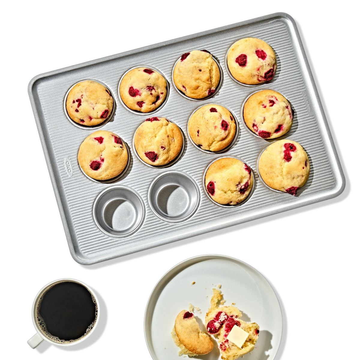 non-stick-pro-clear-coated-12-cup-muffin-pan-r9 gg_11435600_12-cup-muffin-pan_pdp_01.jpeg
