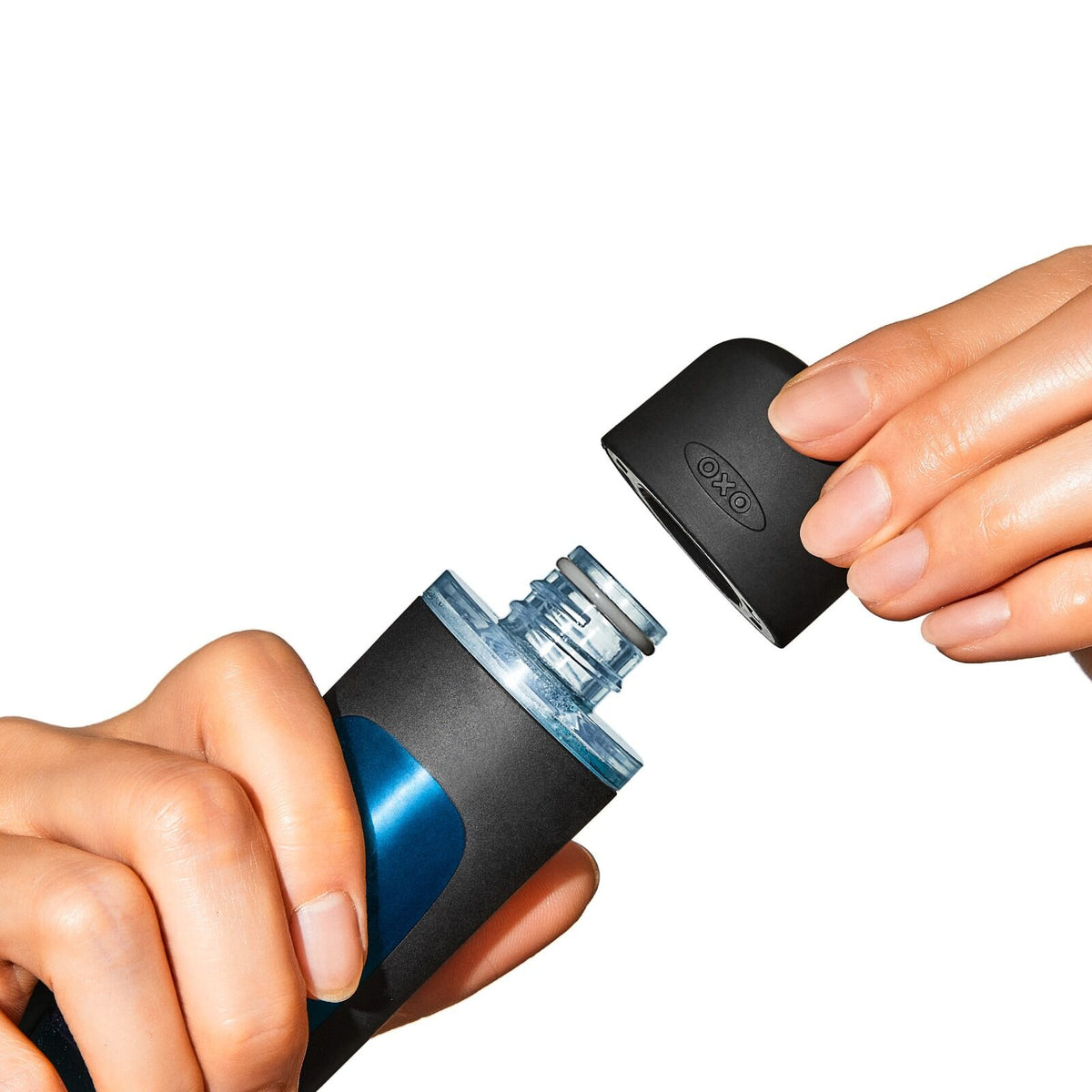 soap-dispensing-dish-scrub-q4 gg_12361600_soapdispensingdishscrub_pdp_06.jpg