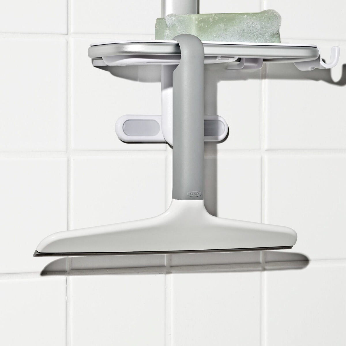 multi-use-squeegee-with-hook-h4 gg_12397800_multiusesqueegeehook_pdp_01.jpg