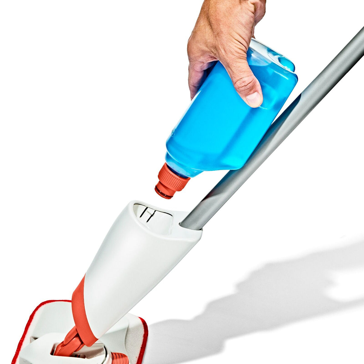 microfiber-spray-mop-i1 gg_12422900_spray-mop_pdp_07.jpeg