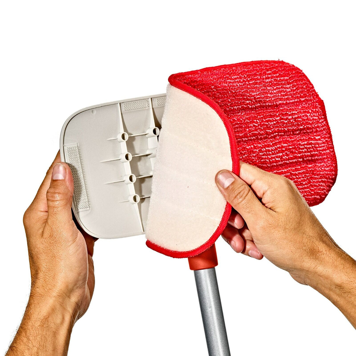 wet-and-dry-microfiber-mop-l4 gg_12423100_wet-dry-floor-mop_pdp_02.jpeg