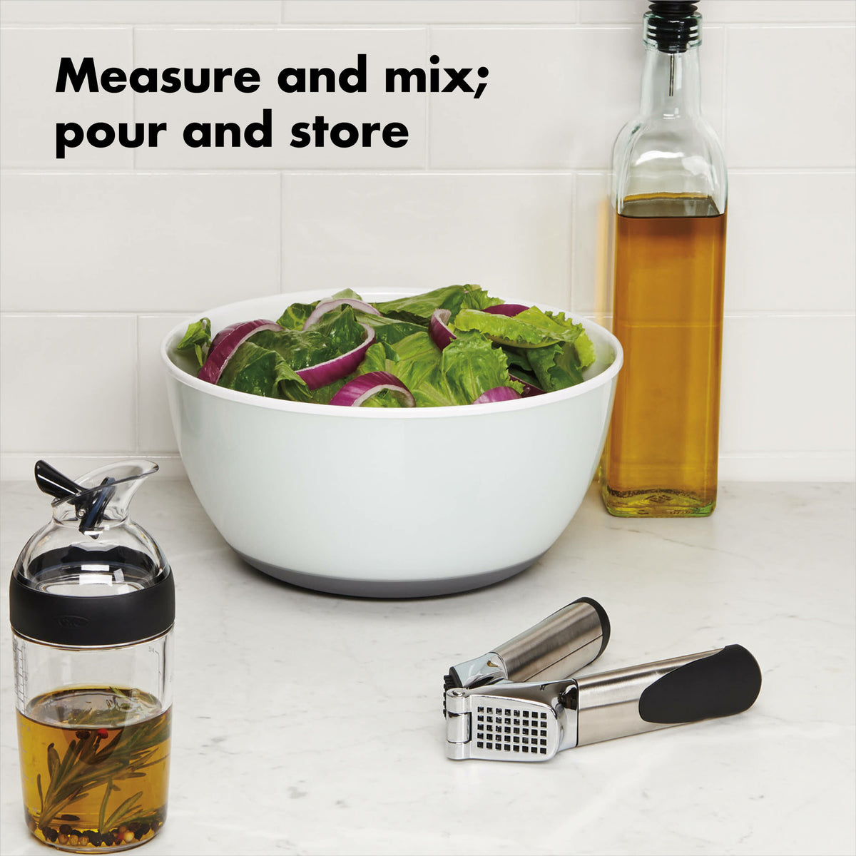 little-salad-dressing-shaker-r7 gg_1268980_8_1_.jpg