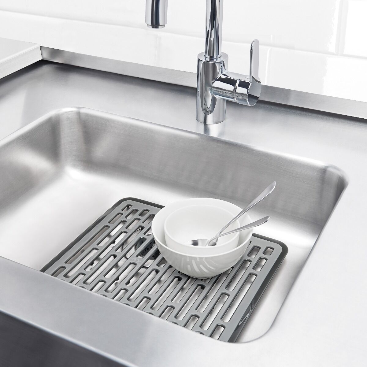 oxo-good-grips-small-sink-mat-g9 gg_13190610_9a.jpg