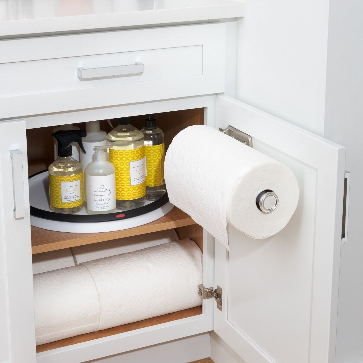 steady-mounted-paper-towel-holder-g3 gg_13245200_9c.jpg