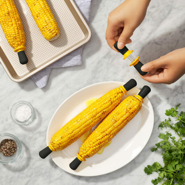 corn-holders-u2 nmagocbjtowlrvjwq7wk.jpg