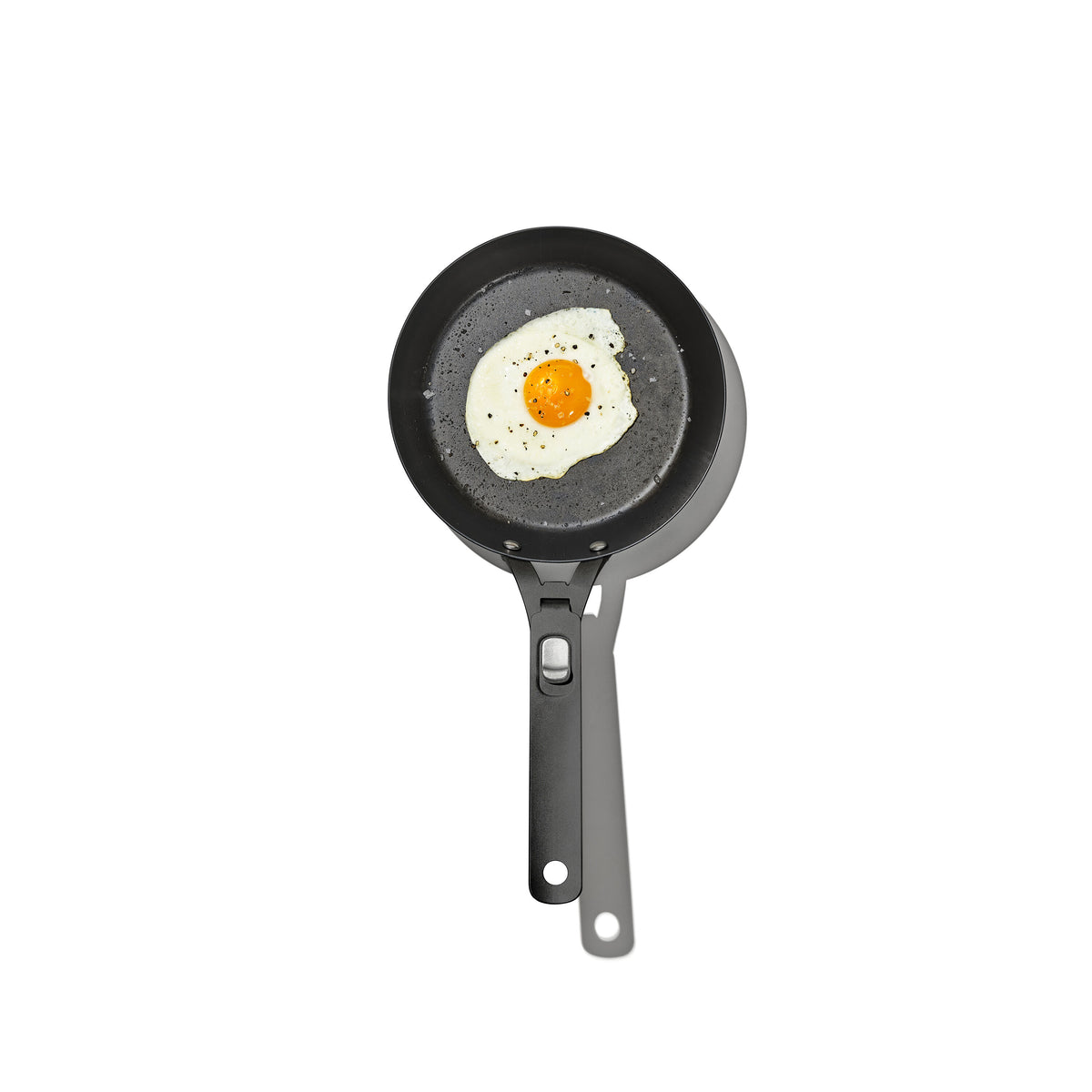 carbon-steel-with-removable-handle-8in-pan-p7 od__2059660001__8incarbonsteelpan_72_p_rgb_1.jpg