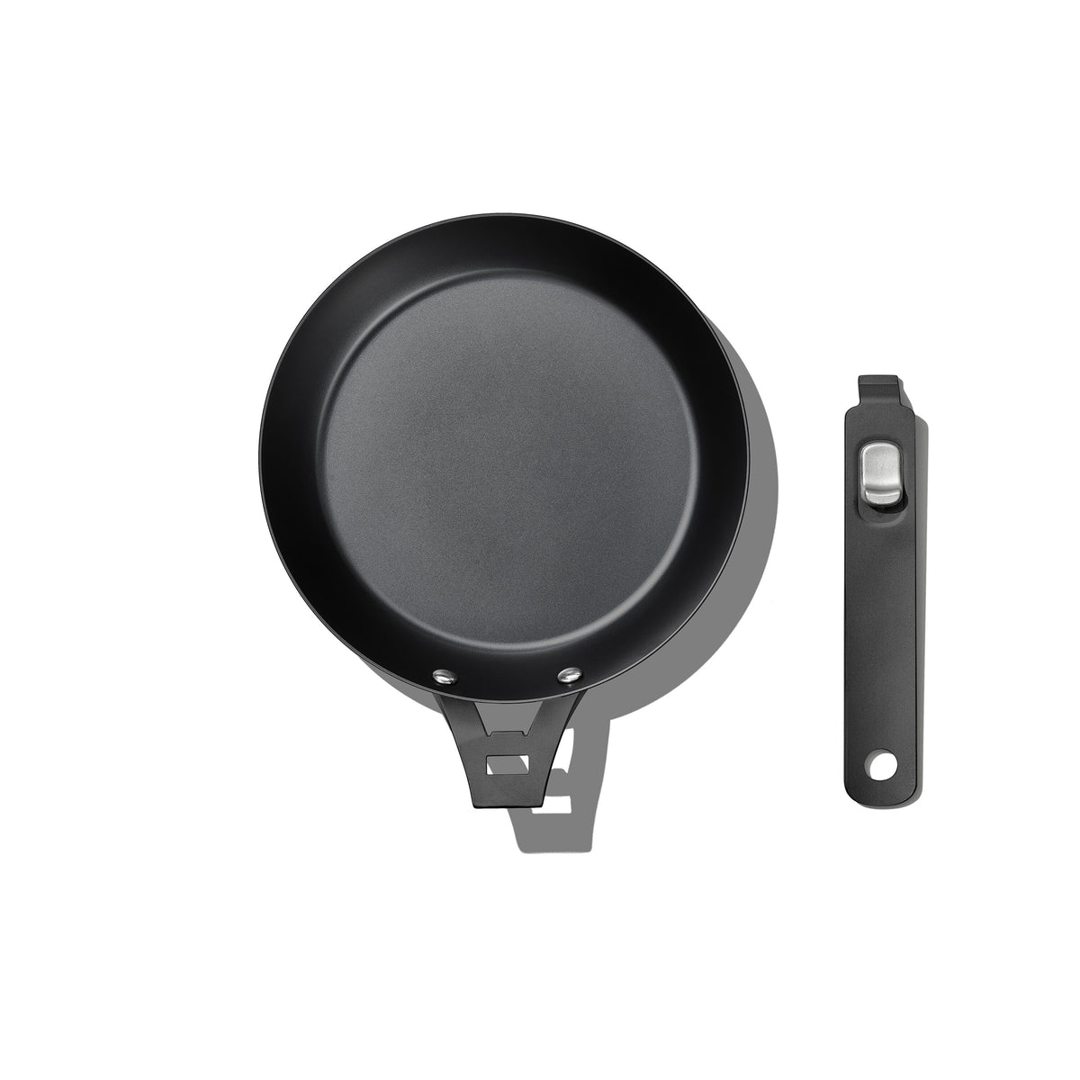 carbon-steel-with-removable-handle-8in-pan-p7 od__2059660001__8incarbonsteelpan_75_rgb.jpg