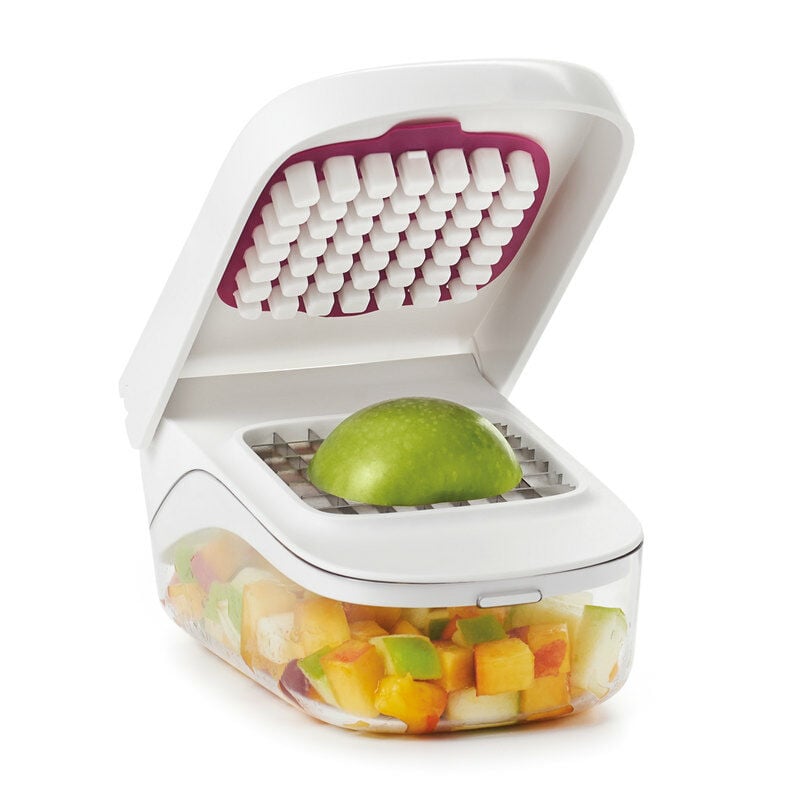 vegetable-chopper-with-easy-pour-opening-t2 onion_7.jpg