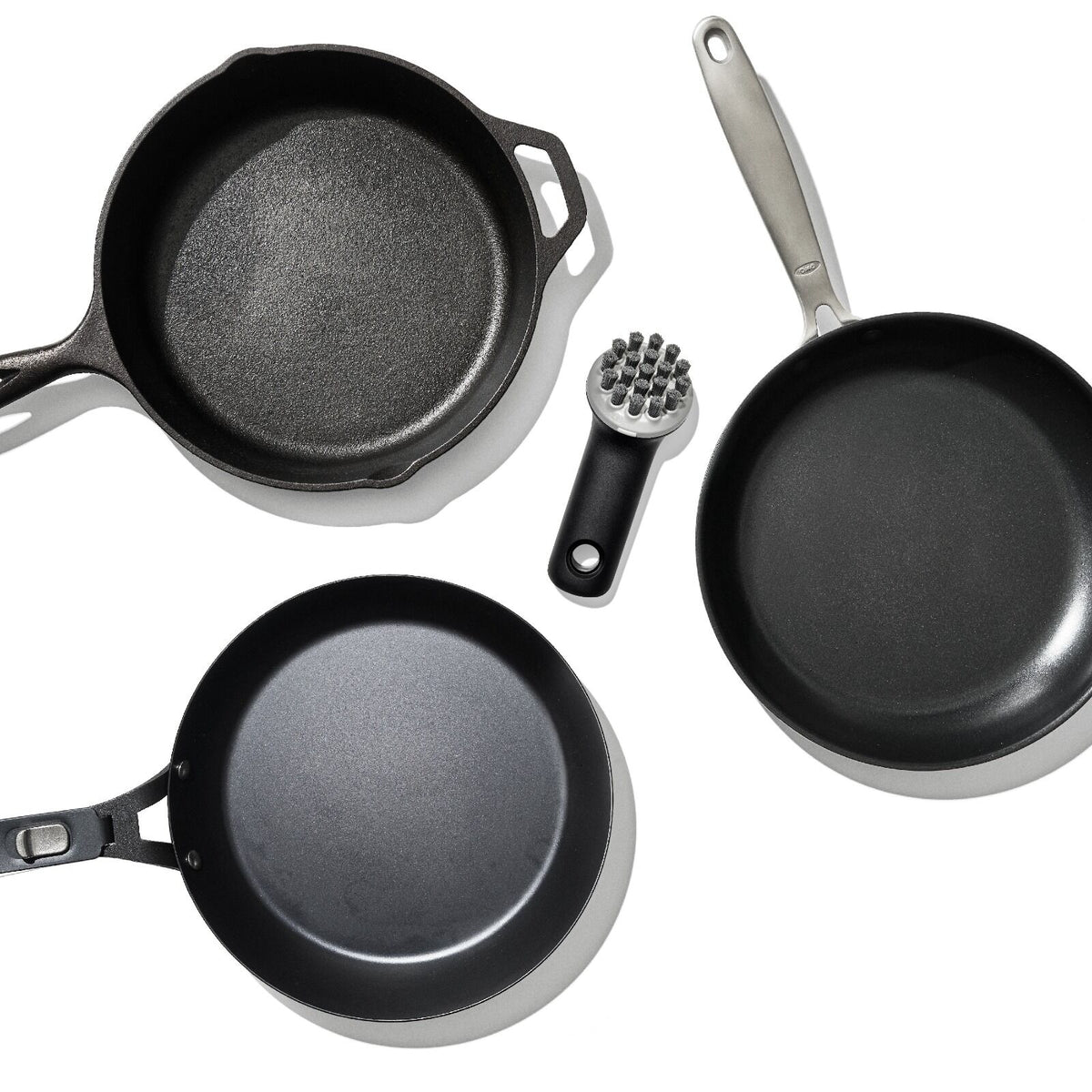 cast-iron-brush-g4 oxo_cast_iron_brush-12375200_020.jpg