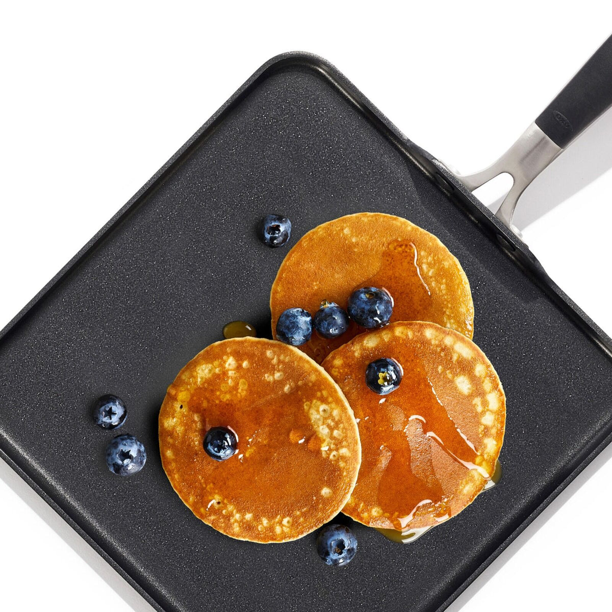 oxo-stainless-steel-everyday-11-in-square-griddle-d9 oxo_cc010472-001_nonstick-everyday-11in-square-griddle_pdp_05.jpg