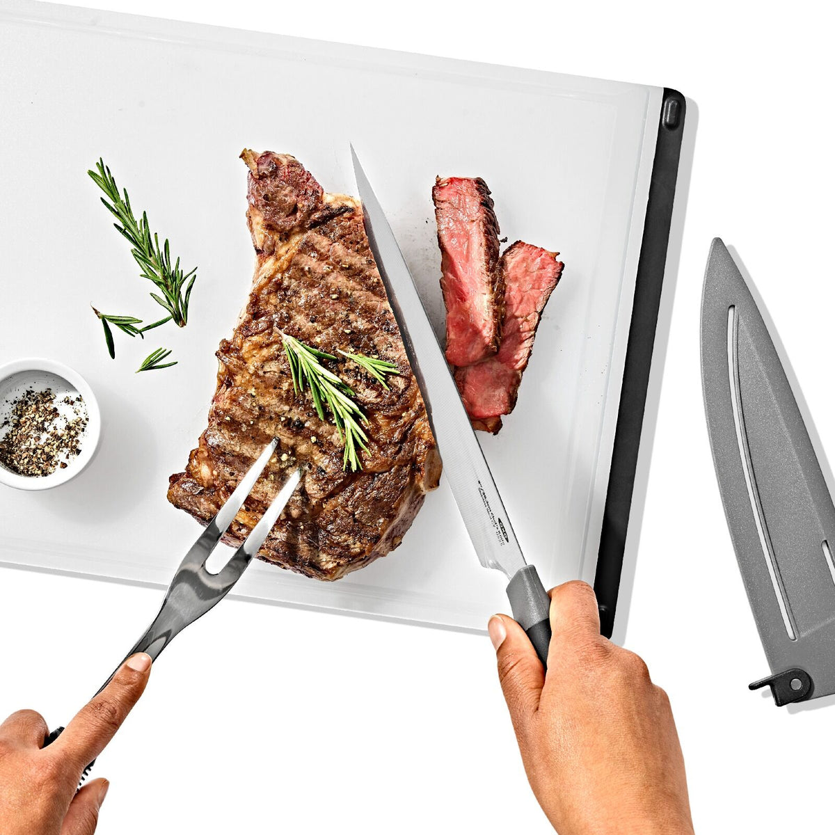 8-in-chefs-knife-with-locking-sheath-b1 oxo_chefs-knife-with-sheath_pdp_05.jpeg
