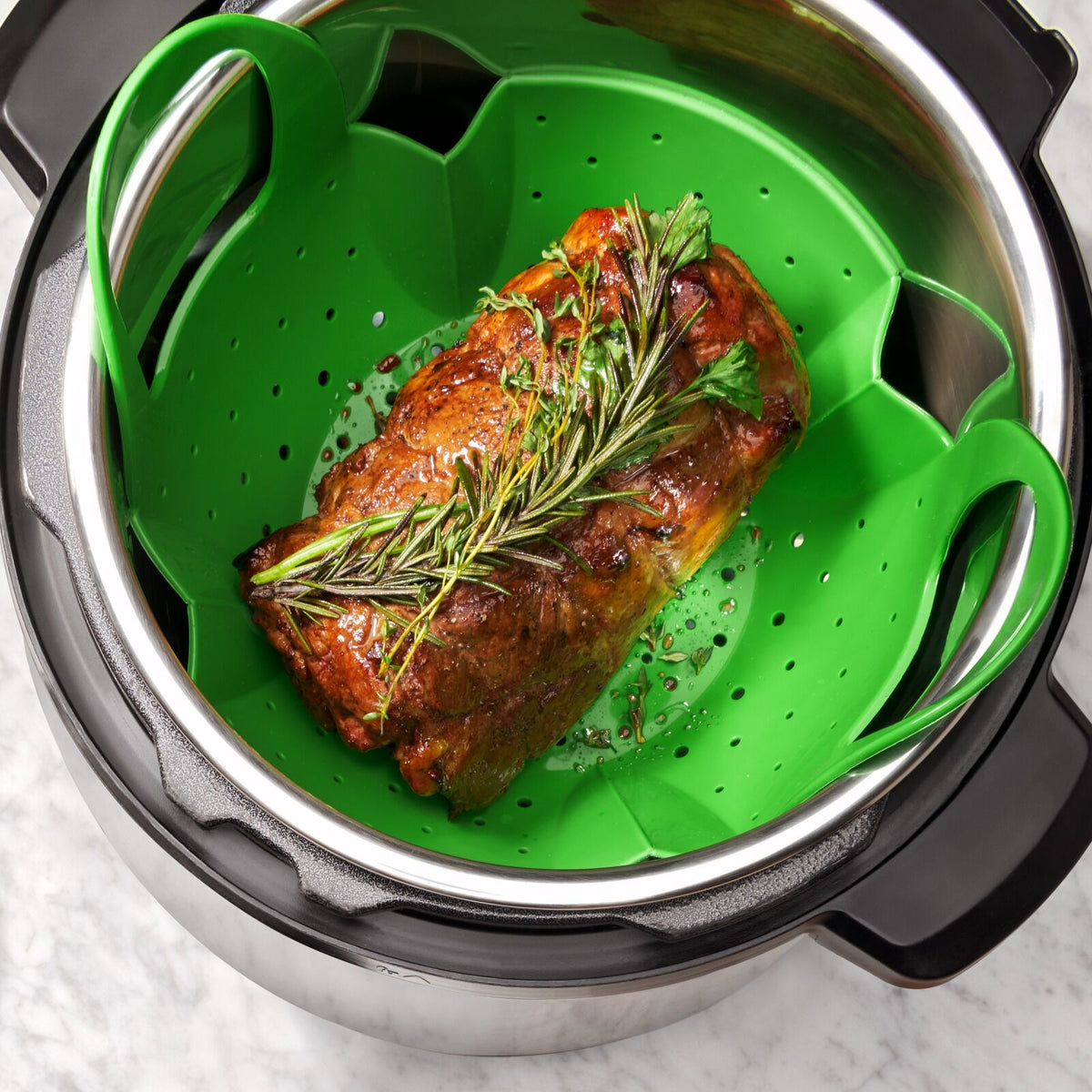 silicone-steamer-x3 oxo_food_silicone_steamer-1142380_011.jpg