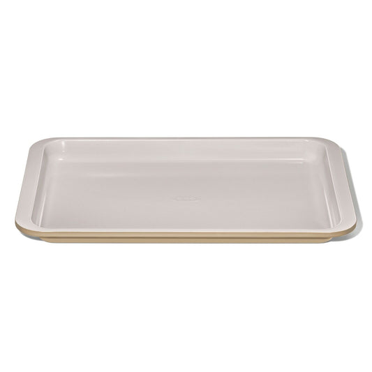 non-stick-pro-ceramic-coated-metal-bakeware-jelly-roll-pan-r5 oxo_gg_11415700_jelly-roll-pan-biscuit_apdp_00_main.jpg