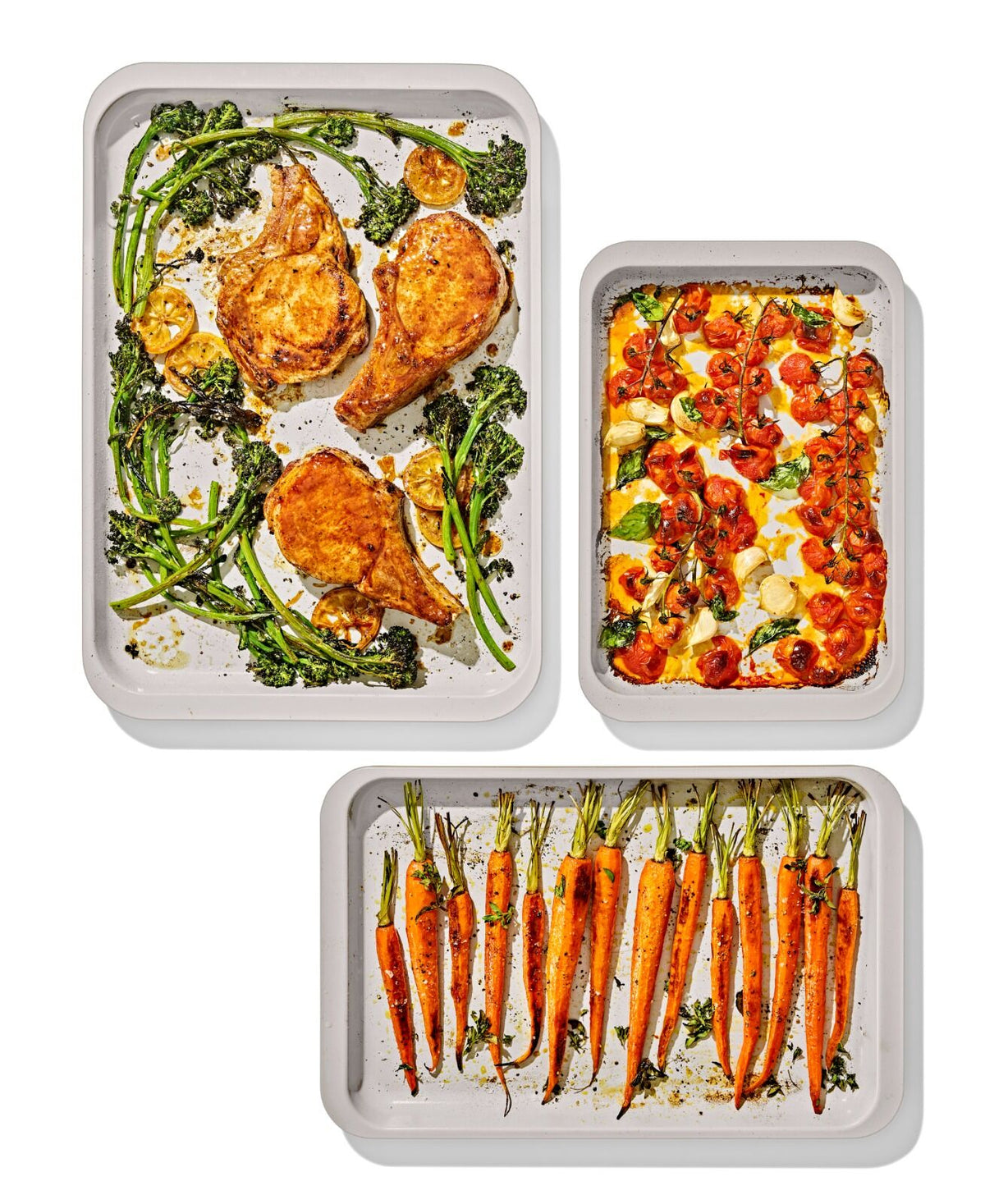 non-stick-pro-ceramic-coated-metal-bakeware-3pc-set-storm-blue-o3 oxo_gg_11423200_3pc-set-stormblue_pdp_macys_03.jpeg