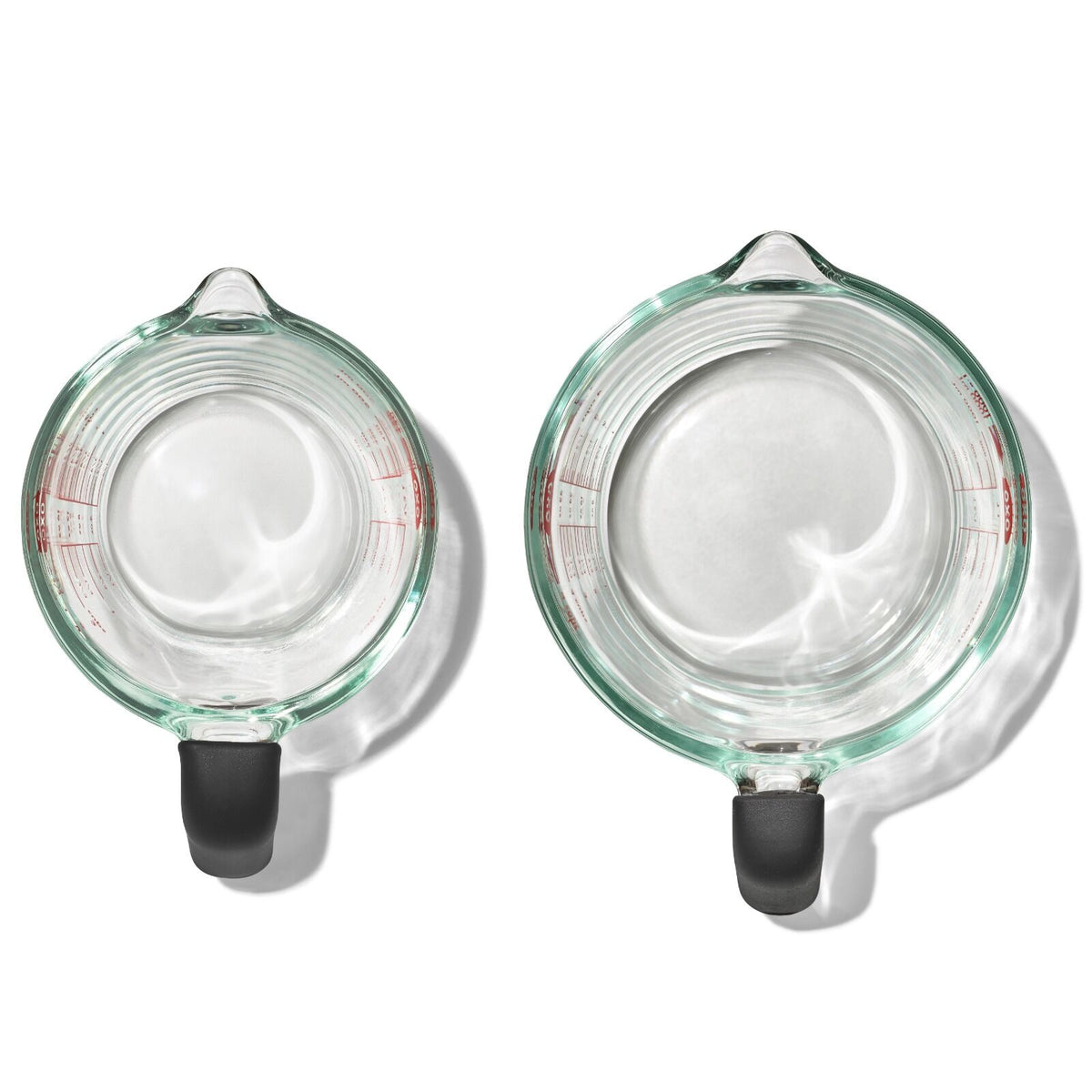 2-cup-and-4-cup-glass-measuring-cup-set-l3 oxo_glass_measuring_cups-11384700_012.jpg