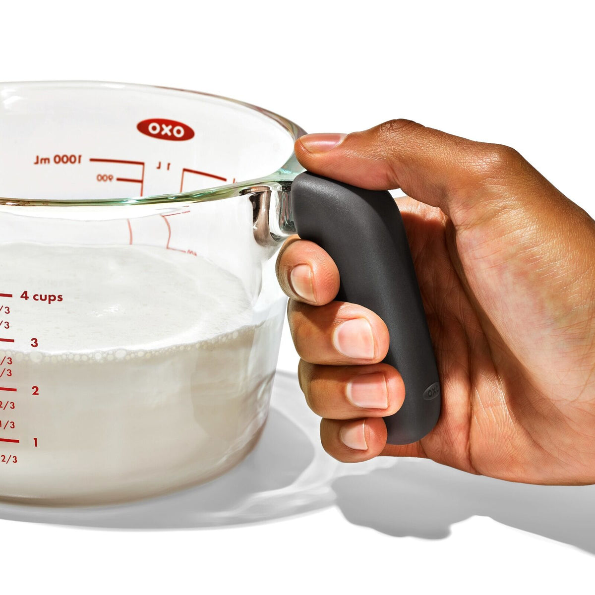 2-cup-and-4-cup-glass-measuring-cup-set-l3 oxo_glass_measuring_cups-11384700_017.jpg