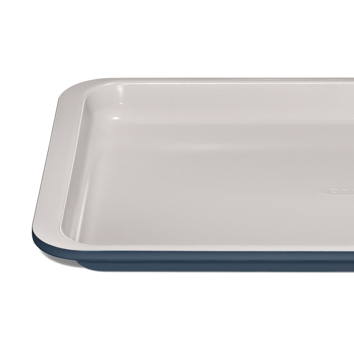 non-stick-pro-ceramic-coated-metal-bakeware-jelly-roll-pan-storm-blue-t7 oxo_jelly-roll-pan-stormblue_pdp_05.jpg
