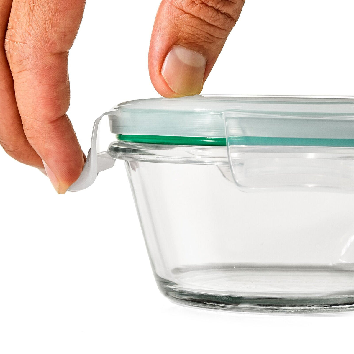 smart-seal-8-piece1-cup-glass-round-container-set-s1 oxo_smart_seal_containers-11382700_012.jpg