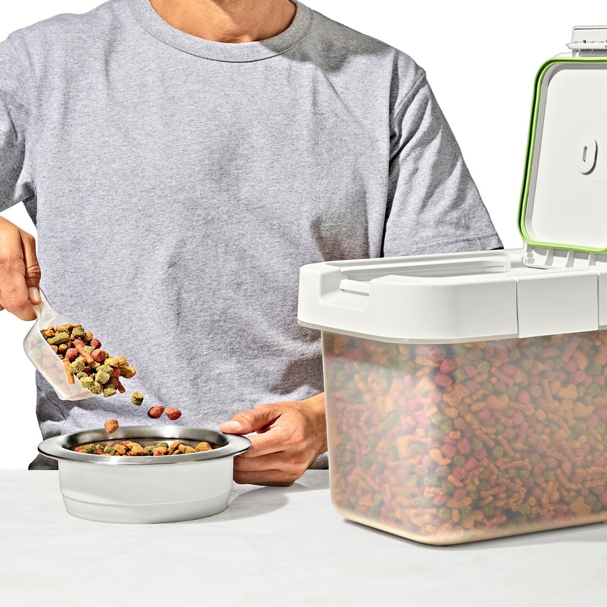 oxo-pet-airtight-food-container-with-scoop-small-a7 pet_7301700_airtight-food-container-small_pdp_05.jpg