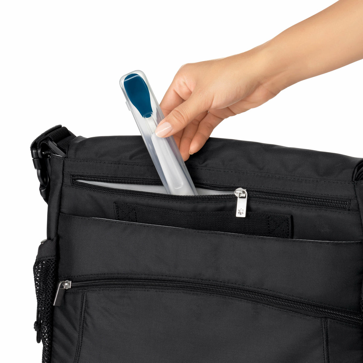 on-the-go-feeding-spoon-p2 tot_61138400_4_1_.jpg