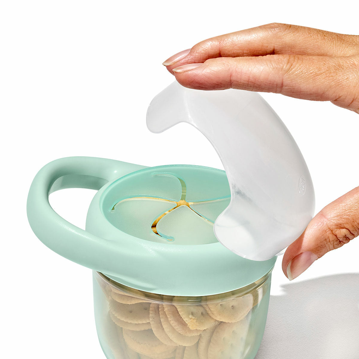 tot-snack-cup-with-lid-2-pack-f9 tot_61167200_snackcupwlid-opalblossom_05_1.jpg