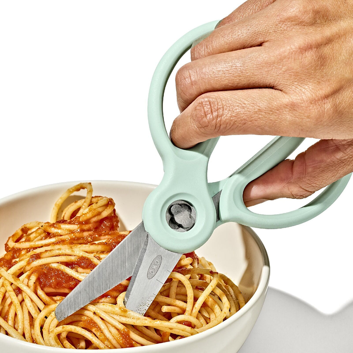 on-the-go-food-scissors-with-case-g0 tot_61176600_baby-food-scissors-opal_pdp_04.jpeg