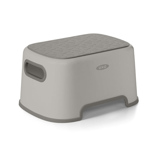 step-stool-drizzle-o3 tot_63171500_step-stool-drizzle_00_main.jpeg