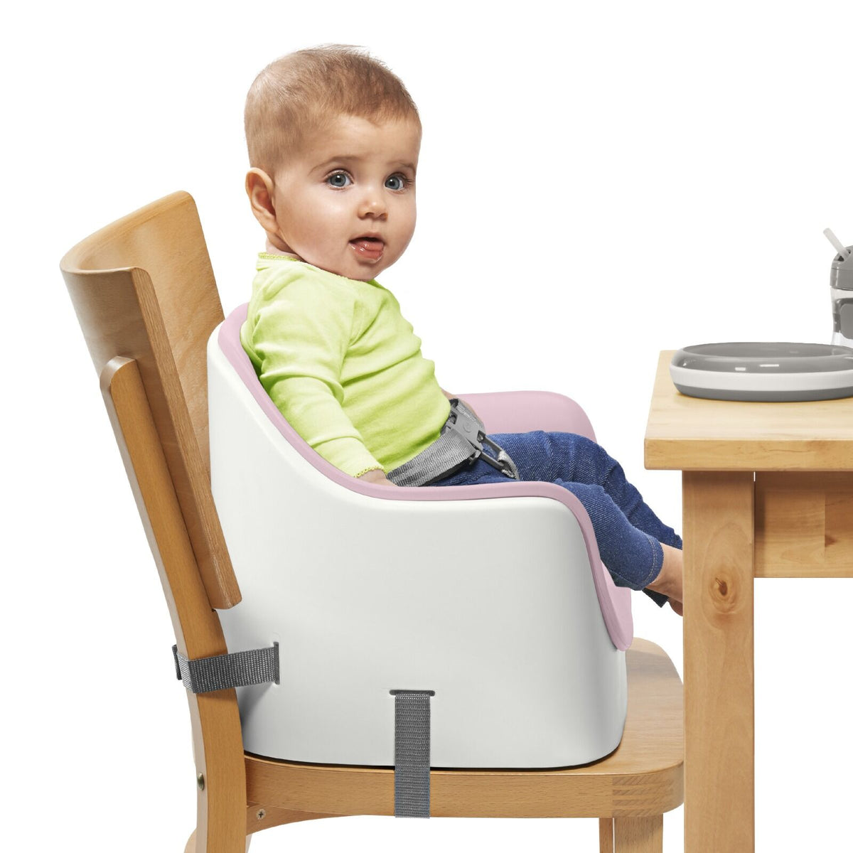 nest-booster-seat-2-0-y3 tot_63172700_nest_2_blossom_pdp_03.jpeg