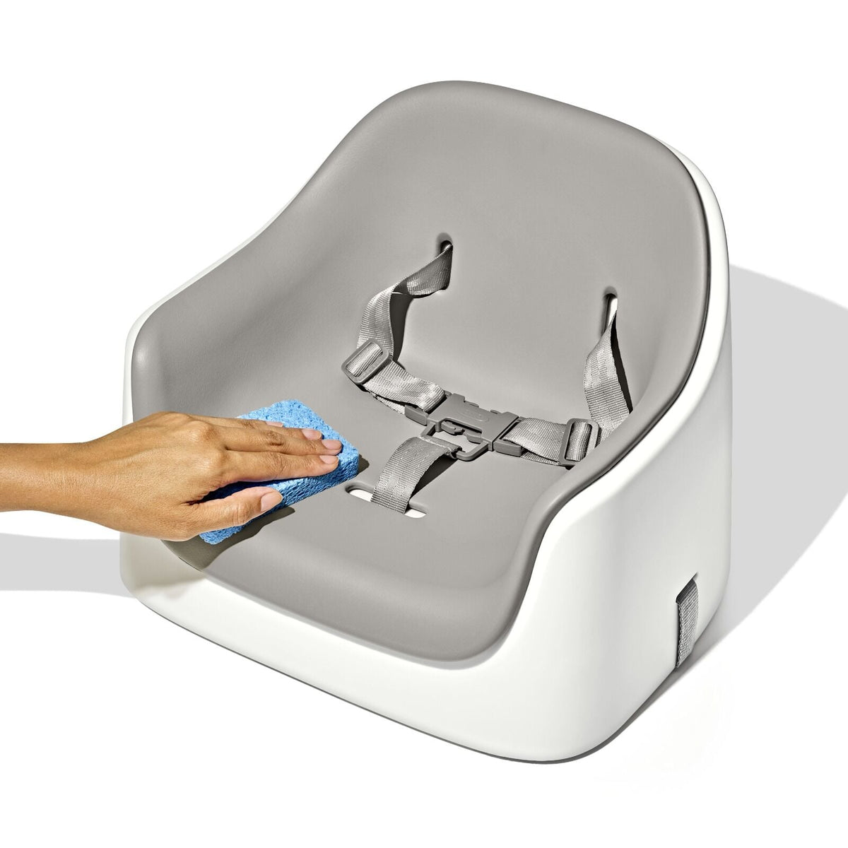 nest-booster-seat-with-removable-cushion-a5 zmdzhzhlrrwh8eww16gc.jpg
